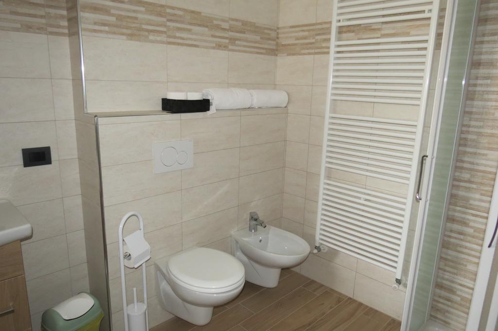 Cristallo Camere Alba  Buitenkant foto